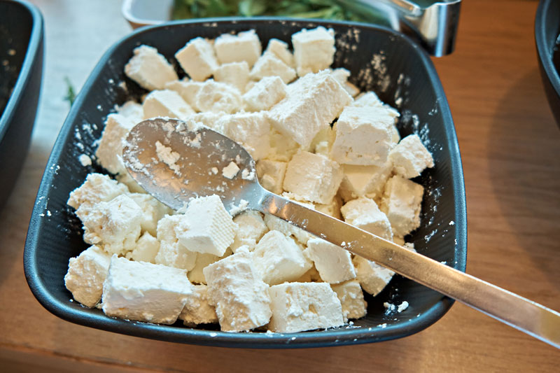 combien de proteines dans 100g de fromage blanc