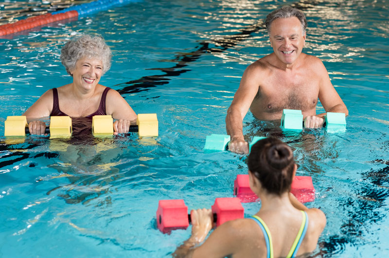 votre premiere seance aquafitness aquoi sattendre et quels exercices pour se lancer