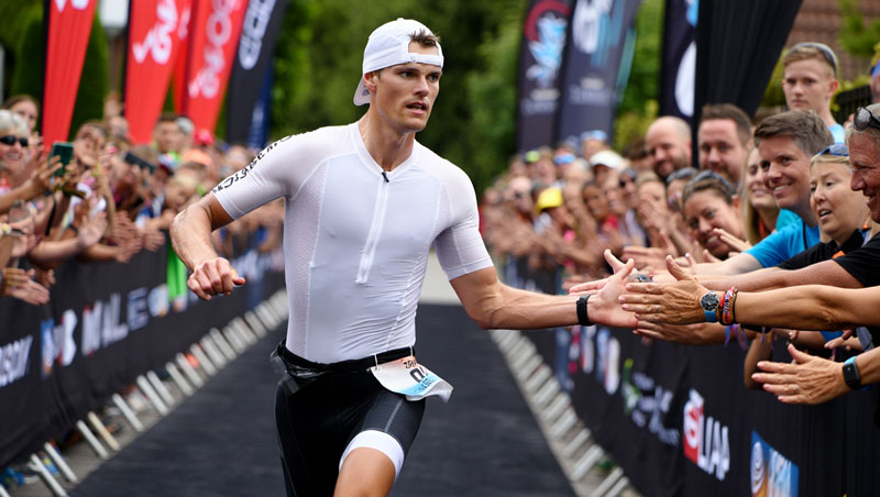 devenir champion du monde ironman bien plus quune simple victoire