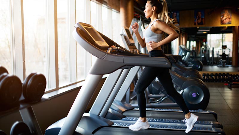 sportswear feminin choisir equipement performance musculation