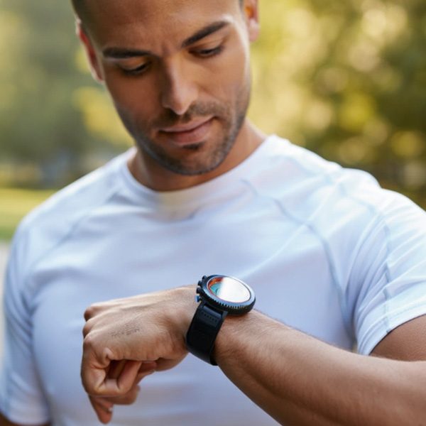 Comment choisir sa montre running : trouvez le modèle idéal